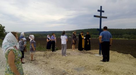 В селе Вышелей Пензенской области состоялось освящение новосооружённого креста