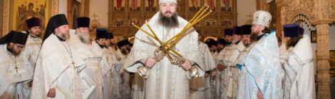 В день рождения священника Николая Болоховского митрополит Серафим возглавил Литургию в Успенском женском монастыре