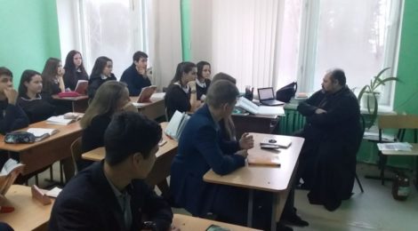 Лекторий о важности христианского понимания семьи состоялся в общеобразовательной школе №1 поселка Чаадаевка