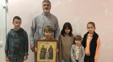 Встреча священника со школьниками