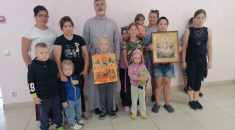 Встреча священника со школьниками