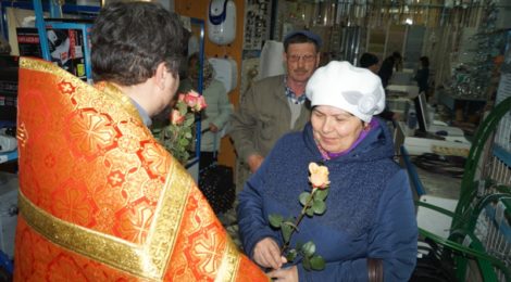 В Покровской церкви г. Городище состоялось праздничное богослужение, посвященное дню жен-мироносиц