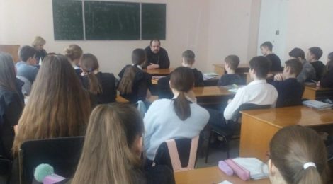 В средней общеобразовательной школе города Городище состоялась очередная встреча со старшеклассниками