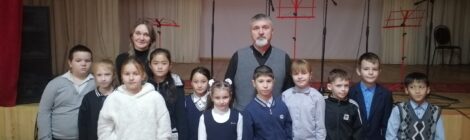 Священник провел встречу со школьниками
