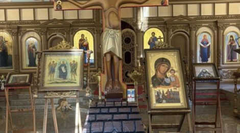 В Покровский храм доставлен Годеновский Крест Господень